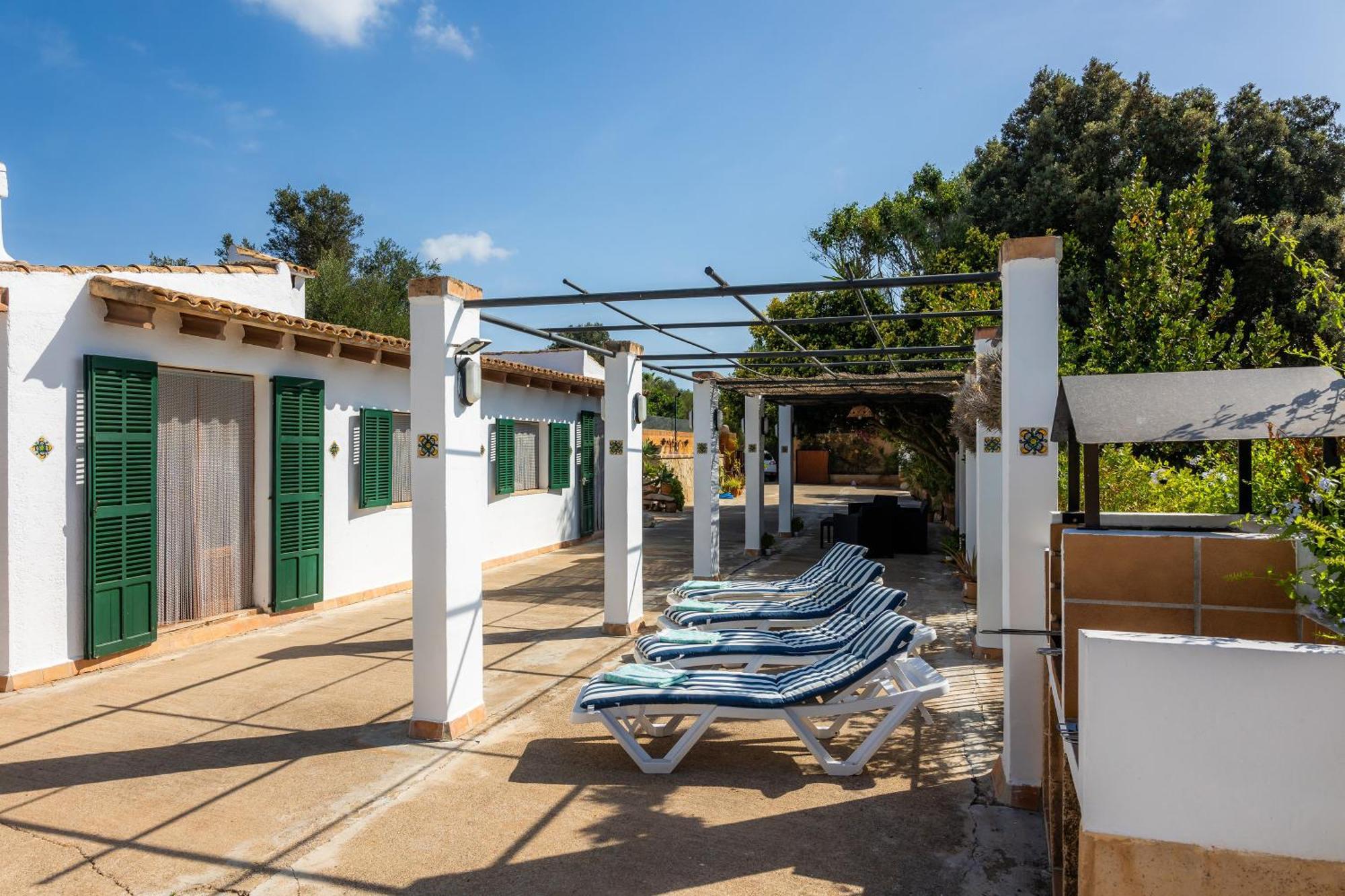 הוילה קאלה בונה Sa Casa Des Pintor Miquel Vives 213 מראה חיצוני תמונה